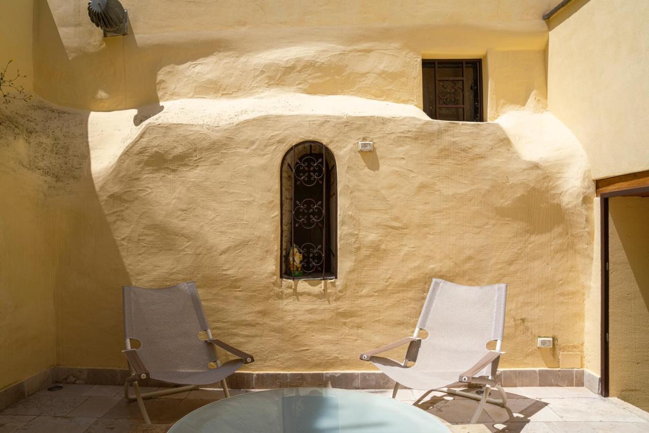B&B Palazzo Vittoria Bisceglie Bagian luar foto