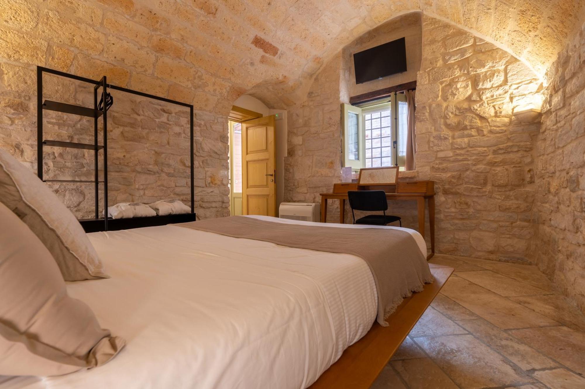 B&B Palazzo Vittoria Bisceglie Bagian luar foto