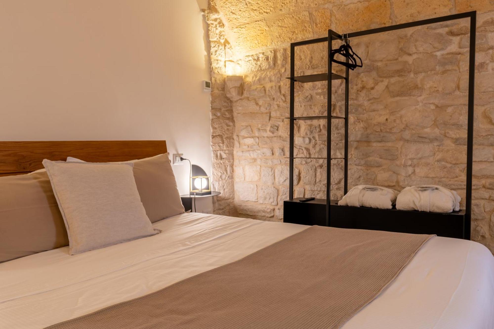 B&B Palazzo Vittoria Bisceglie Bagian luar foto