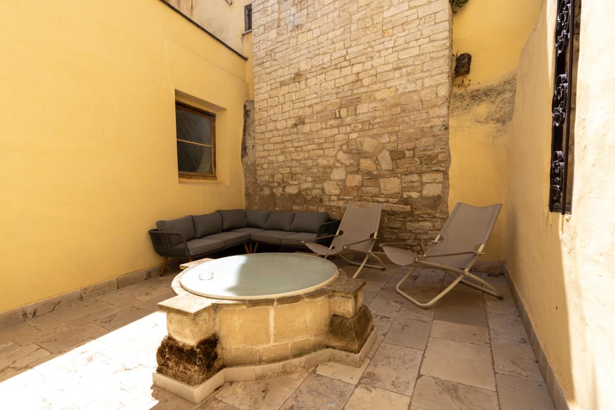 B&B Palazzo Vittoria Bisceglie Bagian luar foto