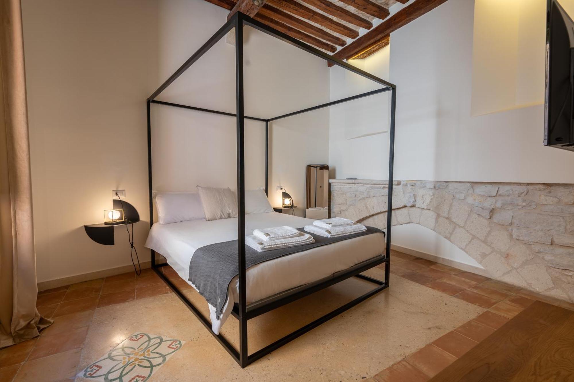 B&B Palazzo Vittoria Bisceglie Bagian luar foto