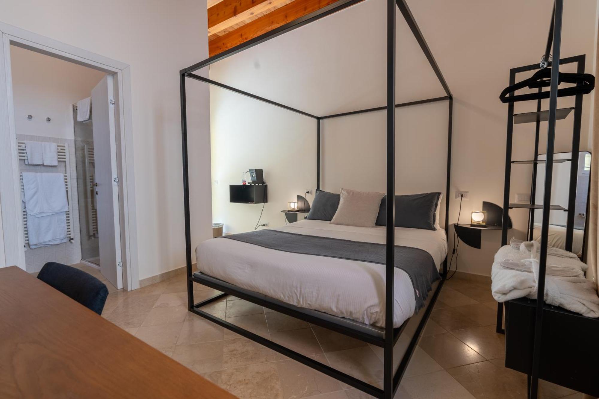 B&B Palazzo Vittoria Bisceglie Bagian luar foto