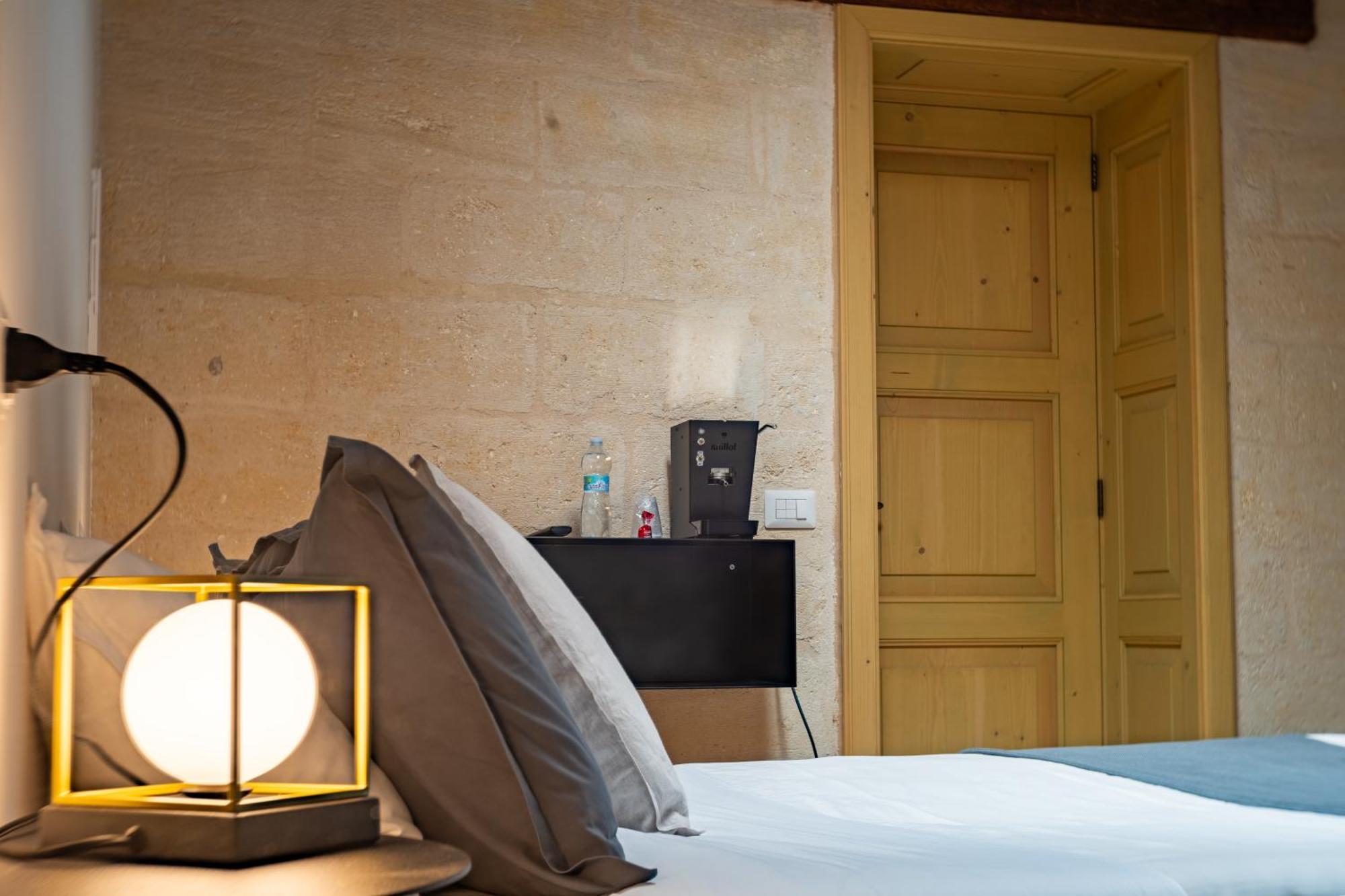 B&B Palazzo Vittoria Bisceglie Bagian luar foto